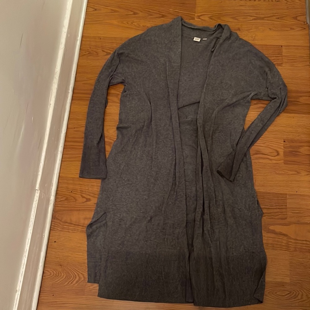 Gap cardigan